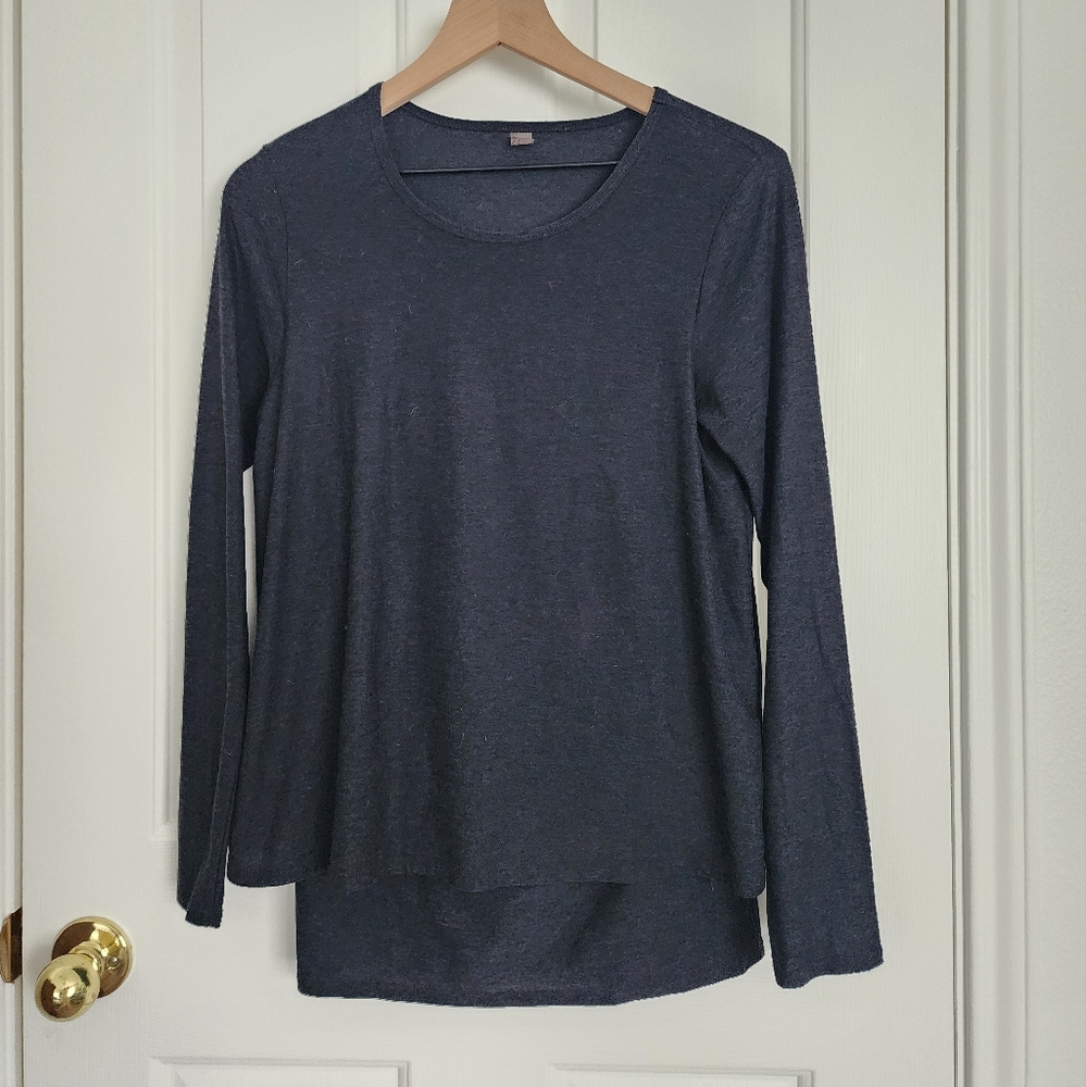 Beyond the Bump Charcoal Gray Long Sleeve Maternity Tee